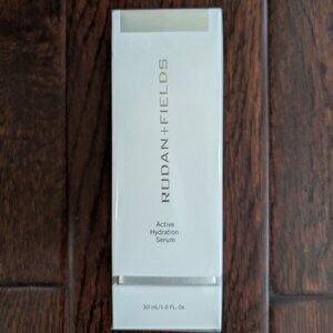 RODAN + FIELDS Active Hydration Serum
